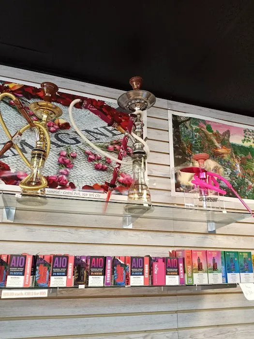 Global Smoke & Vape Shop 7