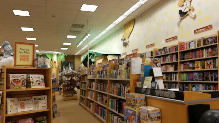 Barnes & Noble 2