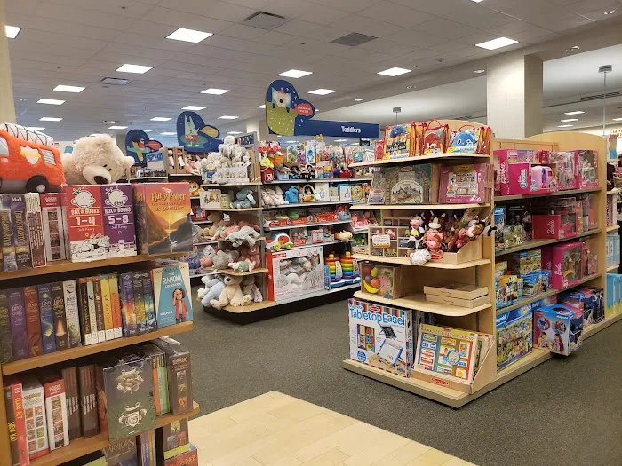 Barnes & Noble 7