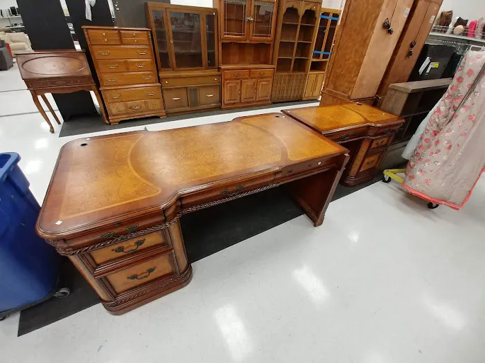 Deseret Industries Thrift Store & Donation Center 9