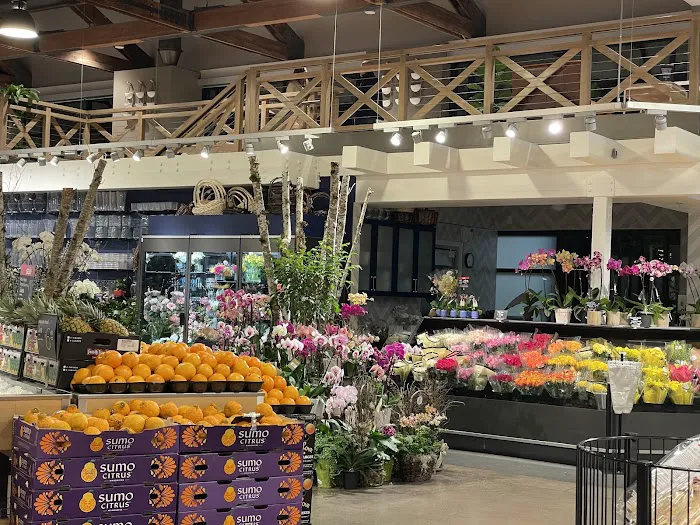 Metropolitan Market Gig Harbor 4