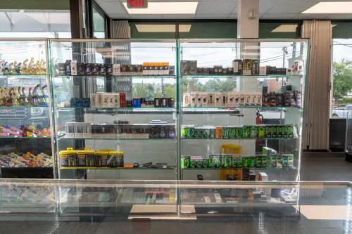 Smokers Haven Manchester West - Smoke & Vape Shop 8