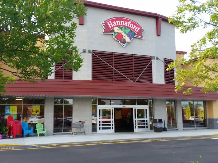 Bedford Kilton Rd Hannaford 1