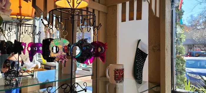 Quirky Candies Gifts & More 4