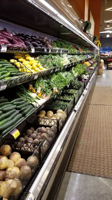 Metro Market 6