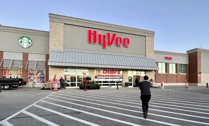 Hy-Vee Grocery Store 1