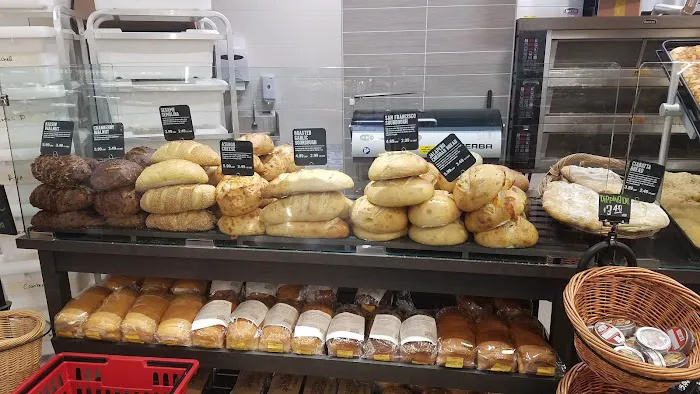 Hy-Vee Grocery Store 5