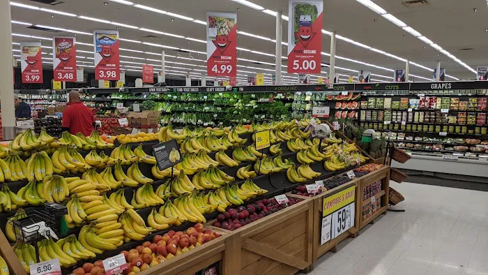 Hy-Vee Grocery Store 1