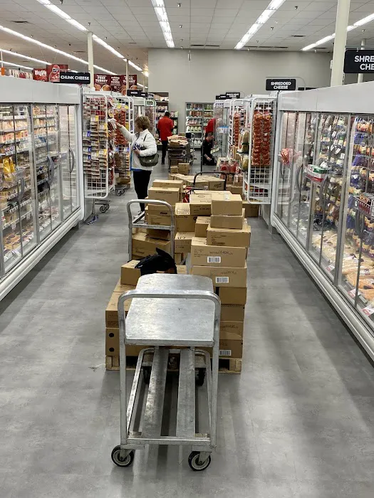 Hy-Vee Grocery Store 8