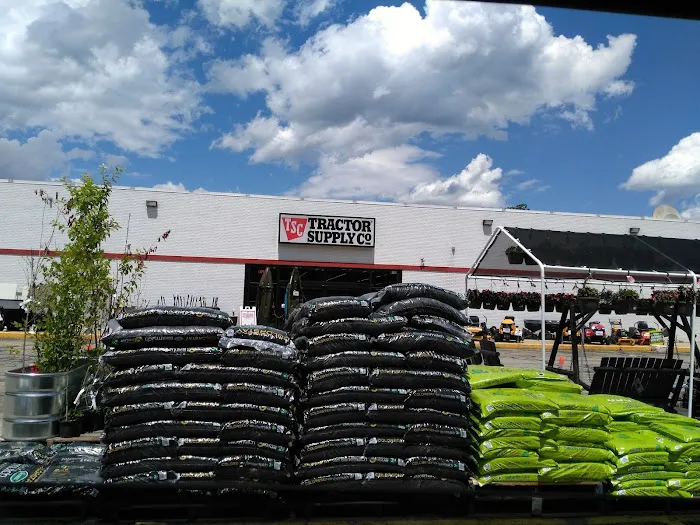 Tractor Supply Co. 9