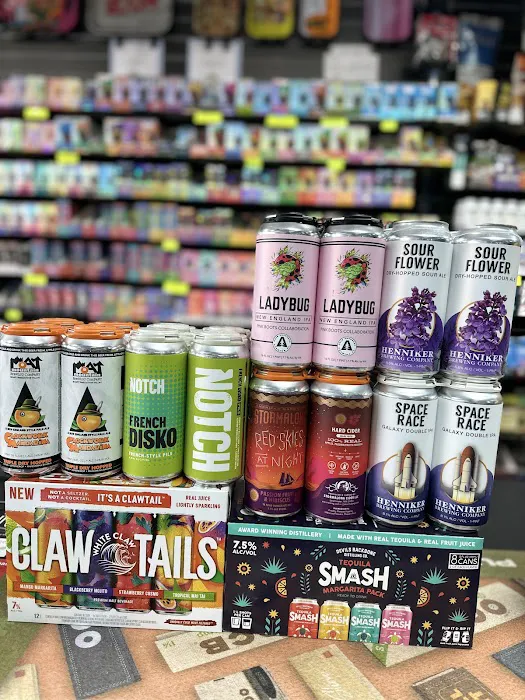 AR VAPE SMOKE BEER & CIGARS SHOP 5