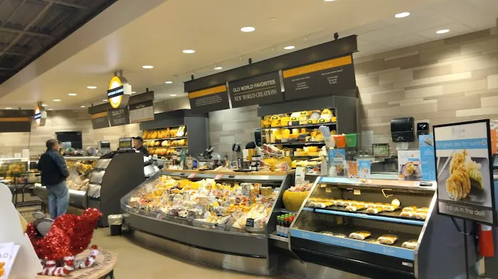 Lunds & Byerlys Prior Lake 9