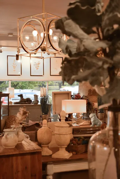 Zula & Mac Interiors and Boutique 0