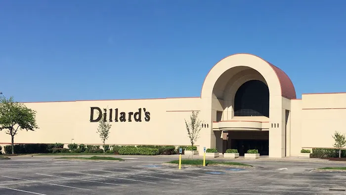 Dillard's 5