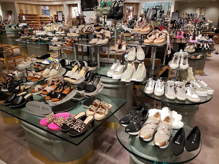 Dillard's 4