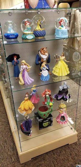 Amy's Hallmark Shop 2