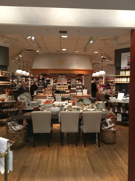 Williams-Sonoma 2