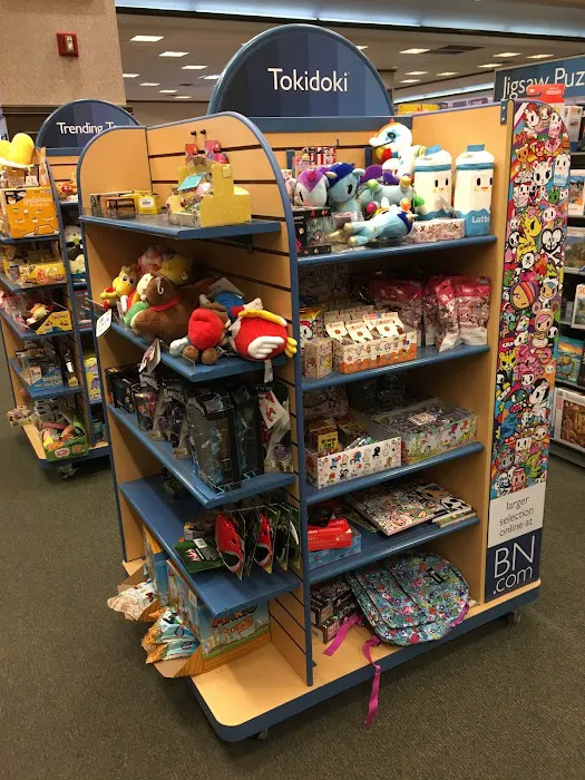 Barnes & Noble 9