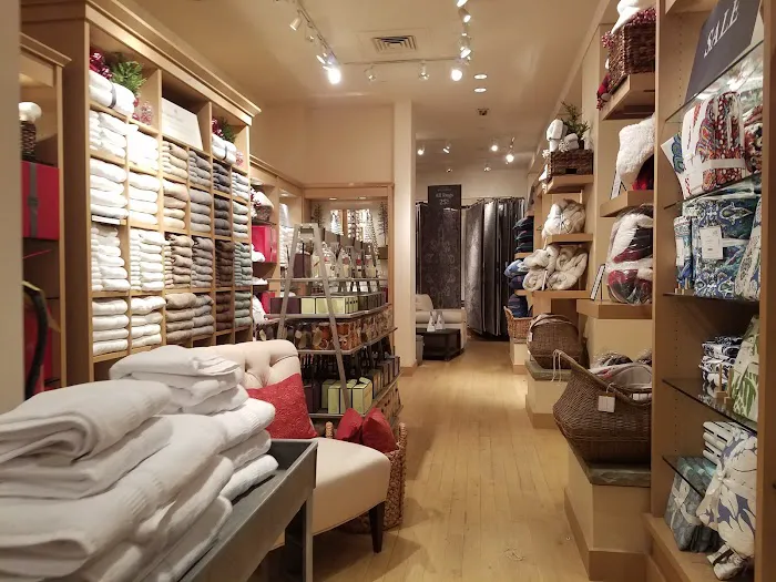 Pottery Barn 0