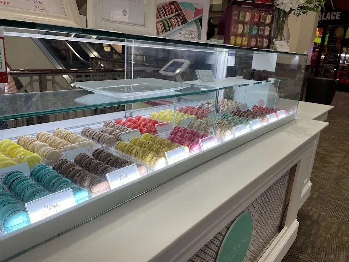 Woops! Macarons (Providence Place) 8