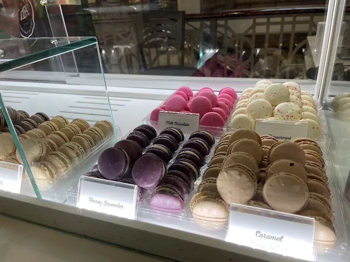 Woops! Macarons (Providence Place) 5
