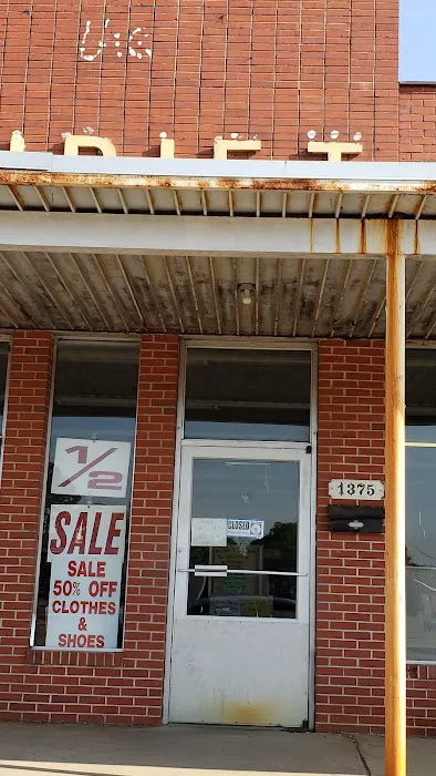 Ranch Thrift Store 0