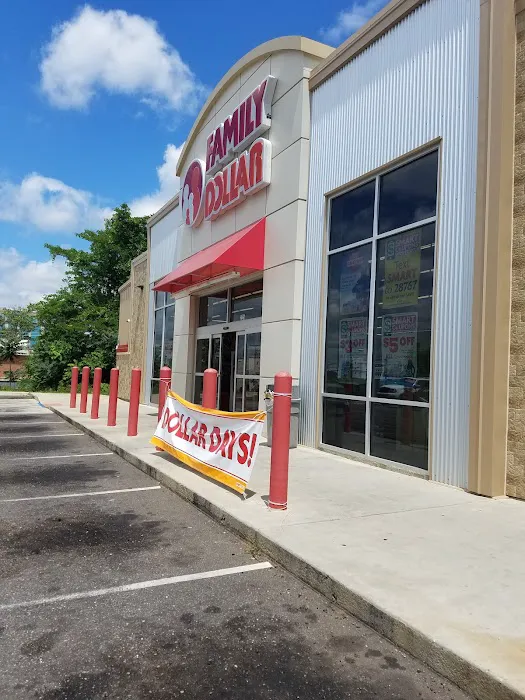 Family Dollar 0
