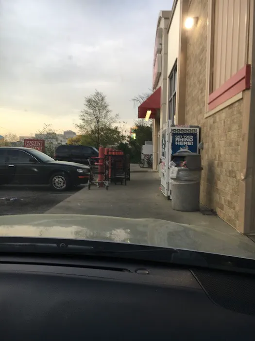 Family Dollar 3
