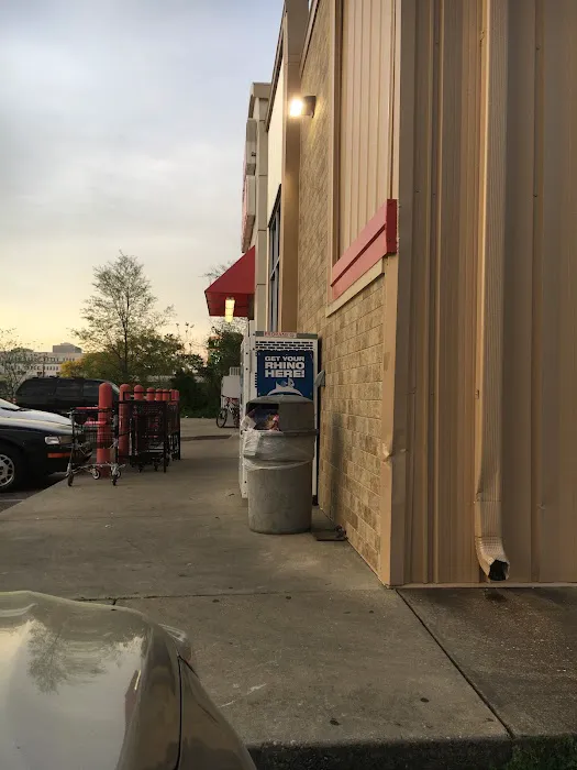 Family Dollar 2
