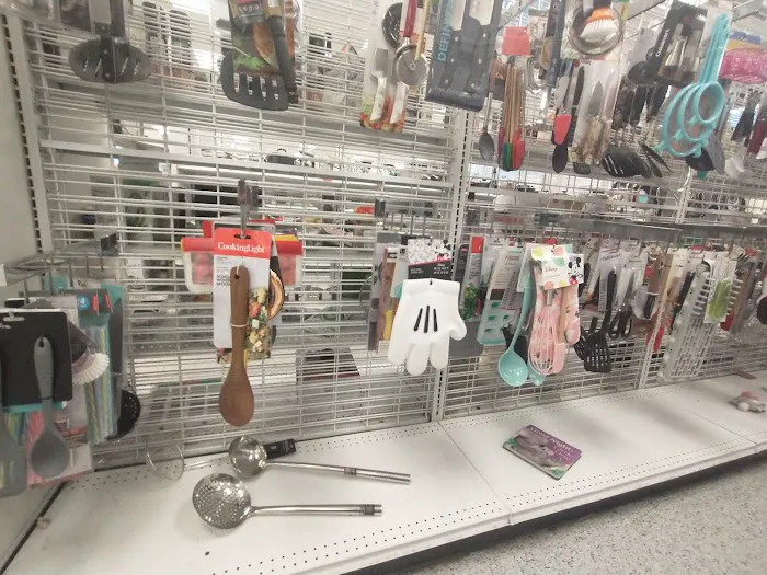 Ross Dress for Less 3