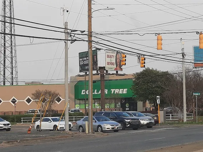 Dollar Tree 0