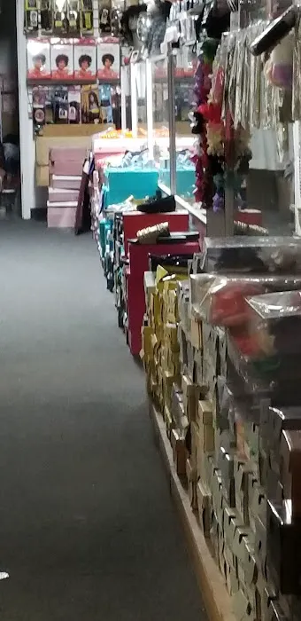 Young's Beauty Supply 3