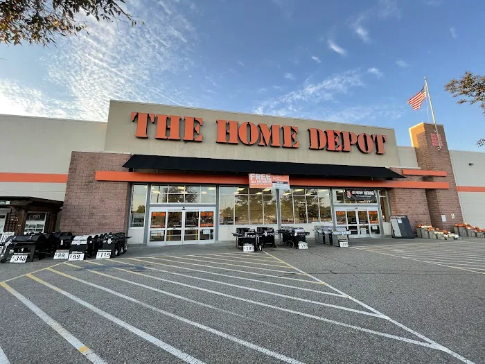 The Home Depot 0
