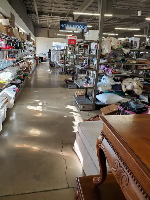 Goodwill Retail Store & Donation Center 4