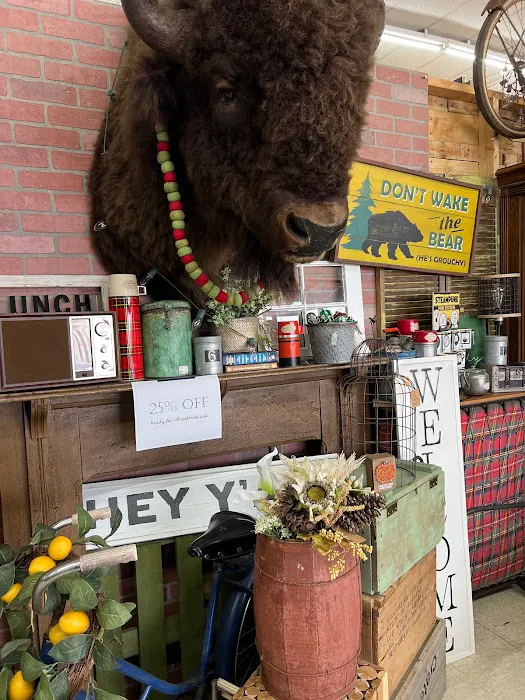 Memories Vintage Market 9