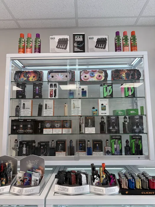 Highlife Smoke, Vape, THCA and CBD | Vape Store Near Me | Geek Bar | Kava | Ploox | Olit Hookahlit | Galaxy Gas 5