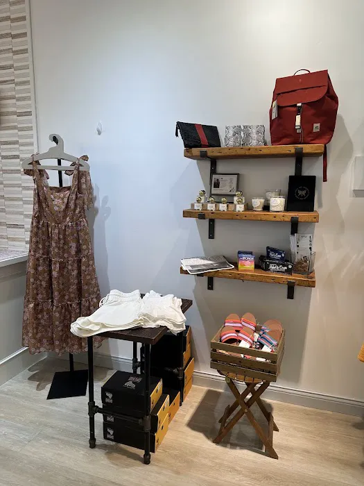 Cloth & Metal Boutique 3