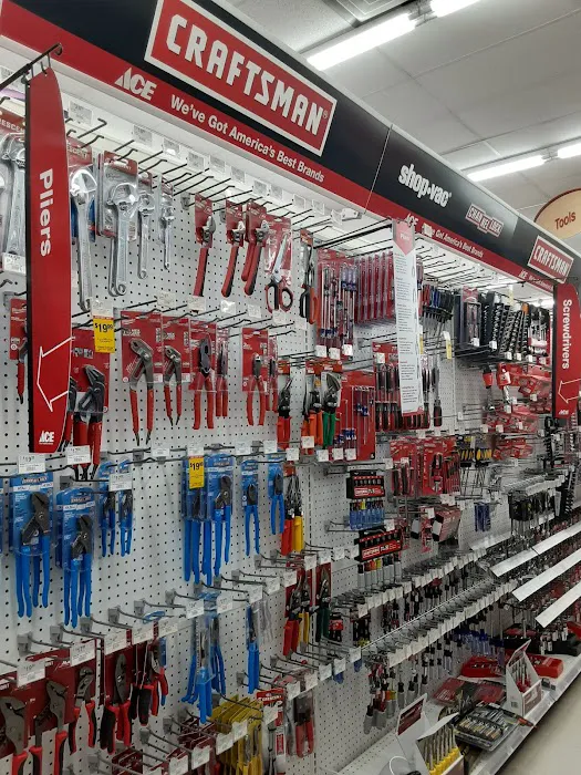 Niemann Ace Hardware 3