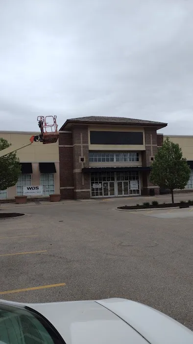 DSW Designer Shoe Warehouse 2