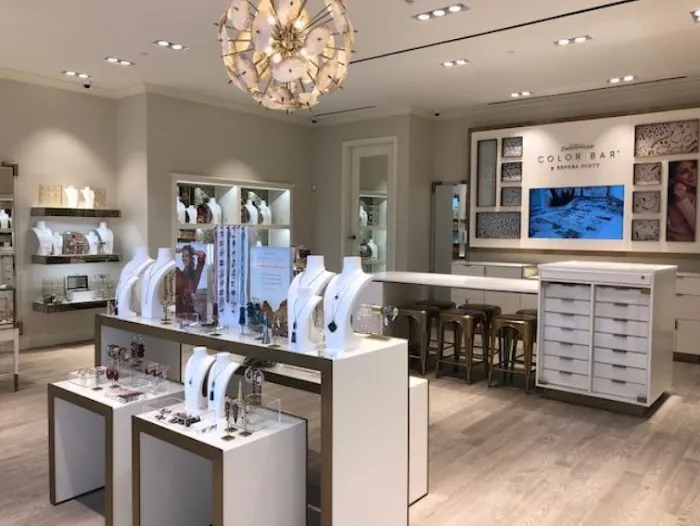Kendra Scott 6