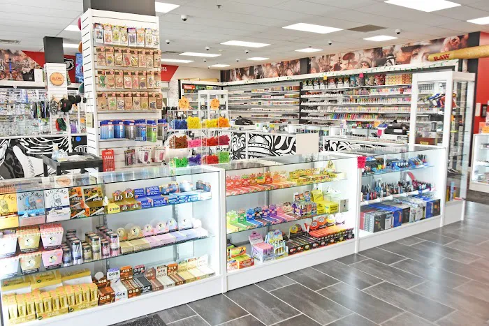 Madtown Smoke Shop 0