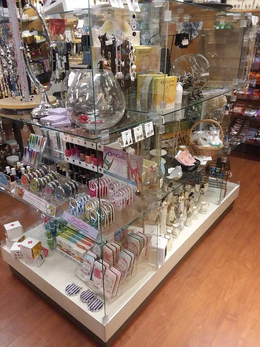 University Hospital Flower and Gift Shop 7