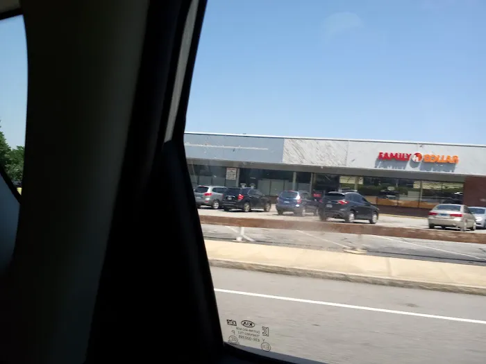 Family Dollar 0