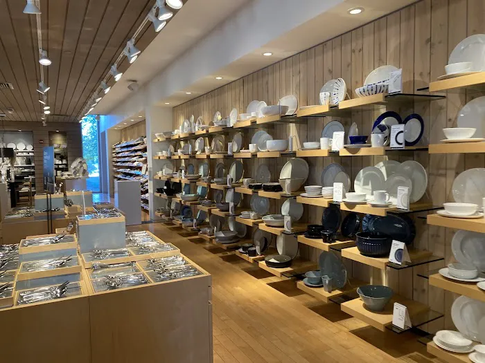 Crate & Barrel 3