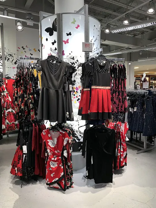 Macy's 9
