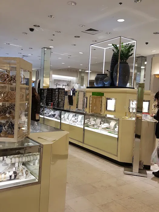 Macy's 4