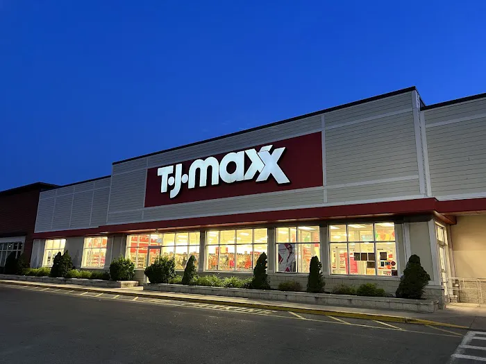 T.J. Maxx & HomeGoods 0