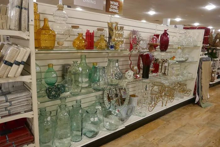 T.J. Maxx & HomeGoods 5