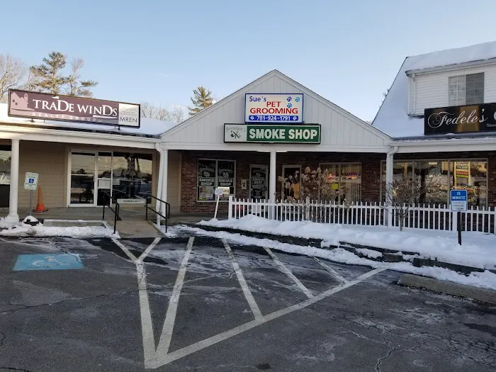 Brennan's Smoke Shop Pembroke 5