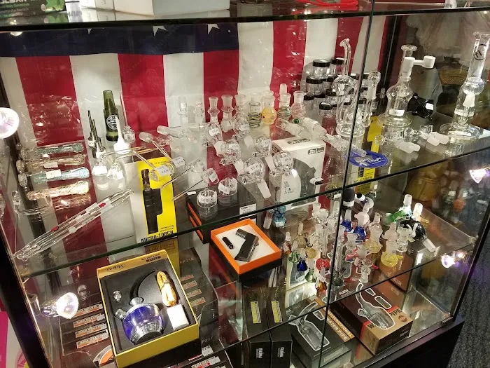 Brennan's Smoke Shop Pembroke 1